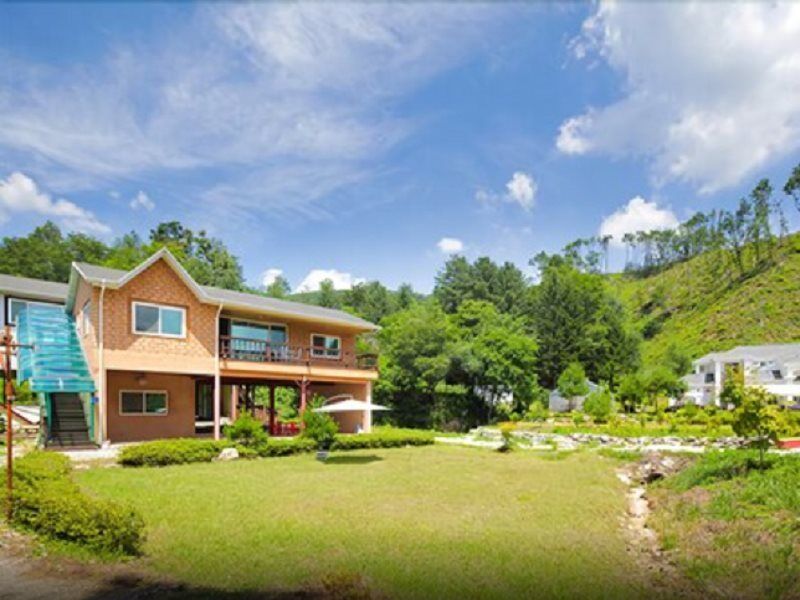 Pyeongchang Bongpyeong Starlight Pension Exterior photo